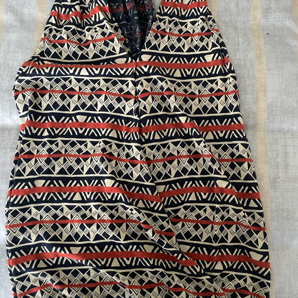 Lucky brand, super cute , Nice material, can be dressy or casual.